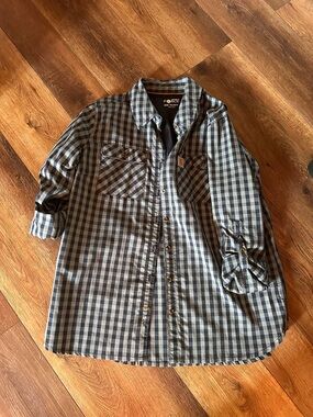 Carhartt force woman’s long sleeve button up shirt size Large